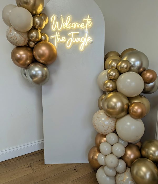 Sweethearts Party Boutique - Neon Sign Hire