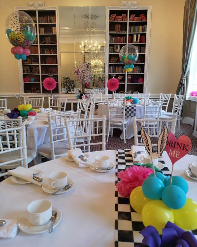 Sweethearts Party Boutique - Alice in wonderland theme