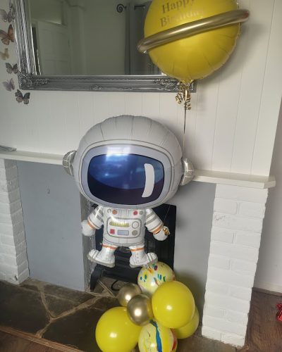 Sweethearts Party Boutique - Space and Science Theme