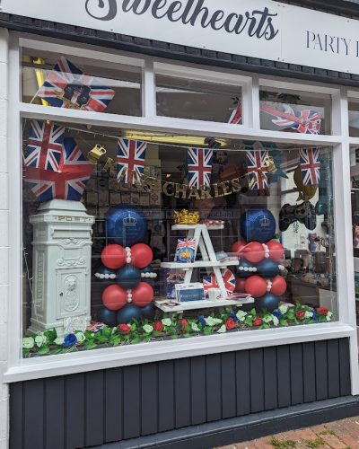 Sweethearts Party Boutique - Union Jack theme