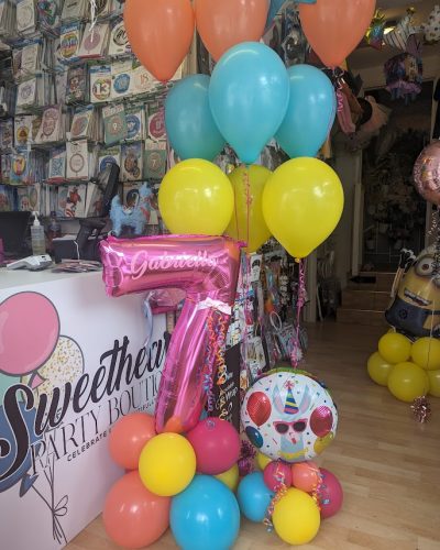 Sweethearts Party Boutique - Rainbow Party Balloon Theme